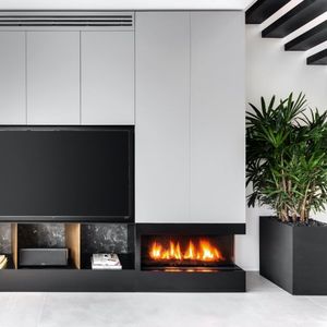 Ortal: Corner Right Side RS 44H Gas Fireplace